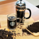 스타벅스, 커피찌꺼기 재활용한 커피 퇴비 누적 생산 1천만 포대 넘어선다
